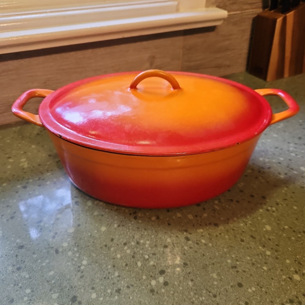 DESCOWARE Belgium Orange Flame Enamel Oval Cast Iron Dutch Oven w/ Lid 3 Qt